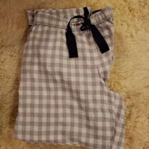 Aerie white and gray PJ bottoms